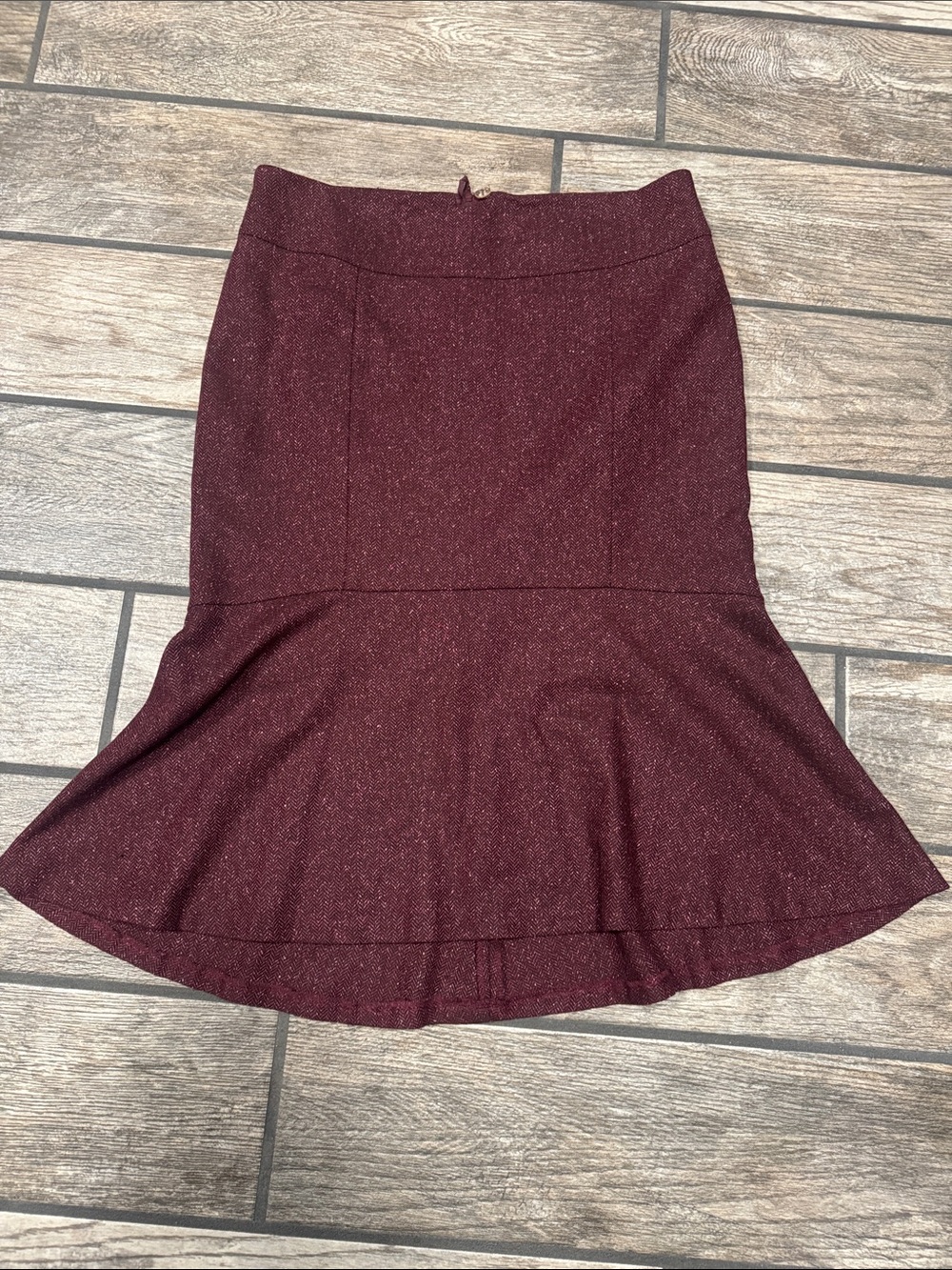 H&M Burgundy A-Line Flared Hem Skirt size 10